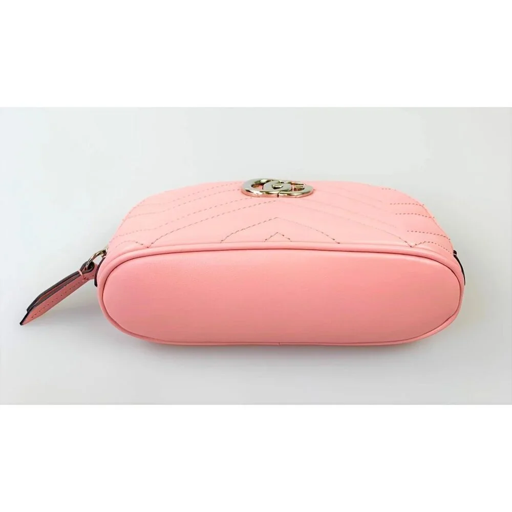 NWT Gucci GG Marmont Cosmetic Pouch in Pink Quilted Chevron Leather - Picture 5 of 11